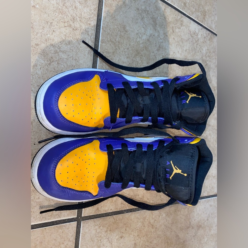 Air Jordan - Picture 7 of 7